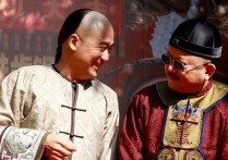 和珅纪晓岚对话（和珅这句上联藏的暗箭是什么意思）