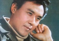 老演员达式常  演技非常自然似乎每一个形象就是他自己