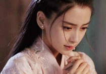 杨颖演的盗墓电影（杨颖的演技之所以受吐槽完全是因为她选错了表演方向）