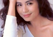 62岁的钟楚红真优雅（低调大方又不失气质自然老去的样子真美）