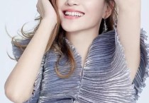 妻圈顶流应采儿（如今一家四口快乐地生活在一起真是羡煞旁人呀）