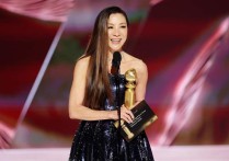 杨紫琼从功夫女星到金球奖最佳女主角（她的银幕形象拥有如此丰富美感）