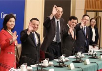 刘世锦称发展民营经济要靠政策（为民营企业提供公平竞争环境和稳定法治环境）