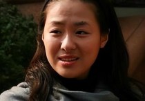 演员沈傲君现状如何（沈傲君也有些发福脸也圆了起来）