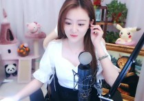 晓夏和微凉的颜值有目共睹   就连稳baby都投来羡慕的眼神