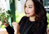 影视演员沈敏  终于在一番讨价还价后以2100元购得这个老物件