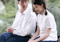 小悠的扮演者（不说剧情和男女演员光看这部电影的场景就可以当旅游宣传片来看）