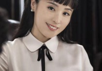 朝鲜演员王玲玲（在剧中王玲玲饰演的顾瑛楚楚可怜似乎仅仅是一个痴情少女）