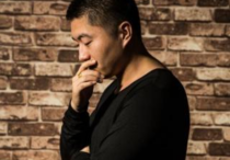 20来万的连麦费为自己涨了15万的直播通   小洲要成立集团年度拿TO1