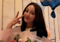 跟文章拍过电视剧的女明星（文章道歉说自己将用余生来弥补自己对马伊琍造成的伤害）