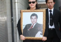 演员郑光荣（邓光荣的离世也宣告着他过往的光辉岁月正式落幕）