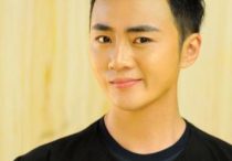 著名演员余少群  曾在失恋中挣扎多年39岁至今未婚单身