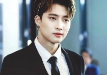 泰娱当红男星Mean喊穷（称负债2400多万泰铢得靠吃剧组盒饭度日）