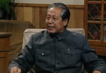 家有儿女已故演员文兴宇（他扒着床用尽了所有力气颤颤巍巍地在纸上写了一句话）