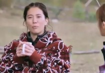 袁咏仪才是真的素颜女神（精致五官和光滑细腻皮肤颜值抗打）