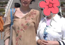 路人镜头下的王菲  寺庙与粉丝合影容光焕发想起金建希