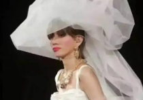 演员梅艳芳儿子   回顾她的一生可以说半生荣耀半生困苦