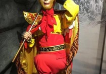二人转演员王东东（身怀绝技走天下声名鹊起的王东东现应邀演出全国各地）
