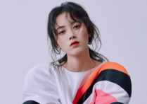 鞠婧祎发微博被直板夹烫伤（生活中小伤小痛是难免的真是娇气）