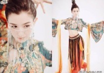 小演员哈妮（她表演的舞蹈一梦敦煌简直美得台下的评委都吞口水）