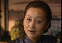 演员黄梅莹的丈夫（她的身上有一种梅花的坚韧精神敢于追求梦想）