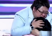 选秀现场跪拜揭秘：韩红慈善之路与儿子张婕的成名瞬间
