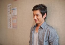 韩国颜值与实力兼具曹承佑  戏里戏外都能给人谦卑低调的感觉