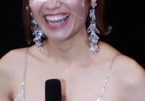 TVB知名女星陈自瑶  激烈吻戏比较投入称就要撞爆我的牙