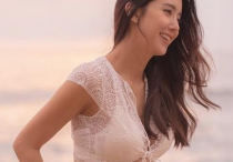 泰国女星Ice晒度假美照  同粉丝网友们分享她的怀孕日常