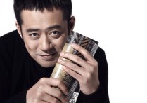 演员刘钧现实妻子（谁能想到他竟然是一个电工出身的演员）