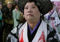 德云社集体女装（郭麒麟很精致女装很漂亮为德云社加了分）