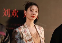 37岁白百何生图太美了（珍珠耳环衬托其优雅气质生图氛围感太绝了）