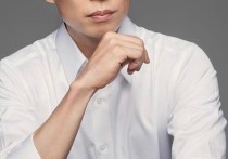 韩国演员刘在石（韩国一直有这样的传闻如果刘在石竞选总统肯定能以全票当选）