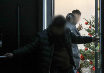 具荷拉留悲观纸条（发现了具荷拉留下的疑似遗书的小纸条上面内容为具荷拉手写）