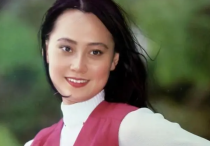 宋佳张楚楚怎么了（蹉跎半生感情曲折如今的她依然有人疼爱）