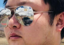 西门飘飘年龄资料简介  西门飘飘是抖音里的气质垄断哥
