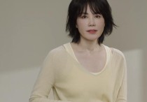 王菲52岁代言内衣（半透明针织衫吊带文胸若隐若现随意舒适不失风韵）