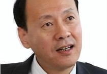 演员侯天来的妻子（戏里的侯天来演过不少的坏人戏外的他却是一个大好人）
