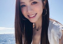 邓紫棋追星成功（邓紫棋从以前就公开自己是周杰伦的迷妹）