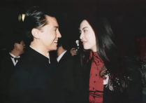演员尊龙照片（如今年近70的他仍然不知道自己从哪里来自己的根又在哪里）