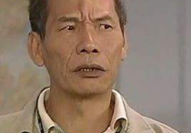 亲哥凭苏乞儿爆红TVB的老戏骨王青却因嘴大脸丑被抵制