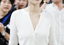 蒋丽婷演员（公司卖了13.5亿她直接豪气地拿出1.2亿给了马思纯）